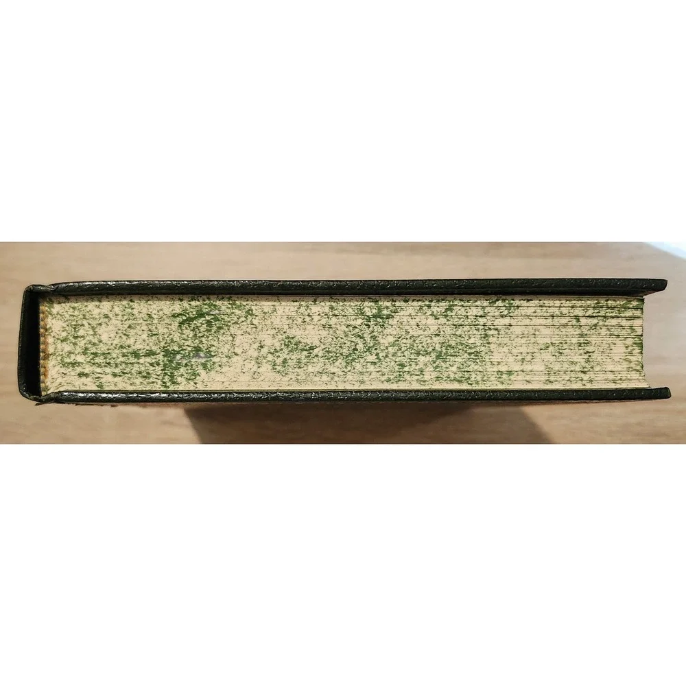 The Hobbit by JRR Tolkien Collectors Edition First Printing Hardcover Spin Damgd